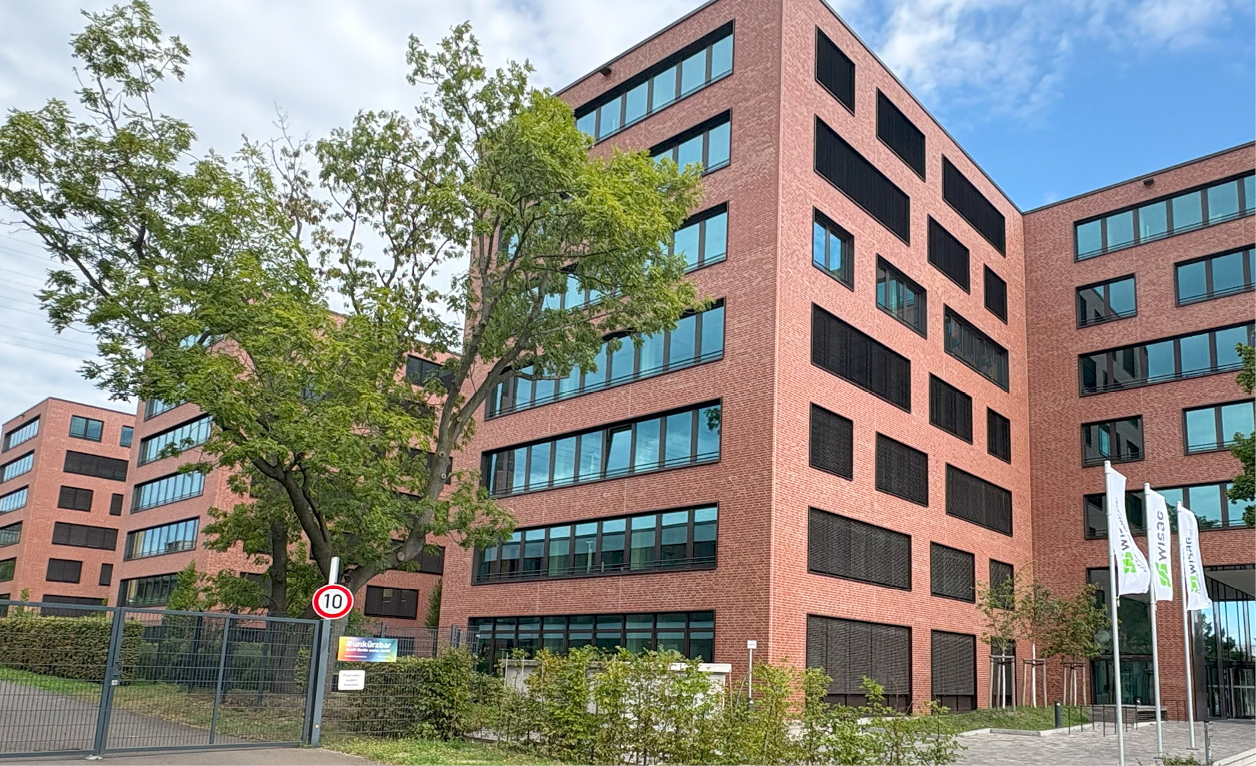 BÜROGEBÄUDE BORNITZSTRAßE 67+69+71 BERLIN